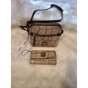 Dooney And Bourke Doomed Crossbody Purse‎ And Wallet